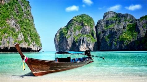 La playa más famosa de Tailandia, cerrada hasta 2021 | ANTENA 3 ...