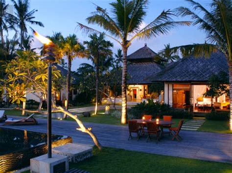 Villa Ombak Luwung | Bali Wedding Solutions | Bali Wedding Planner