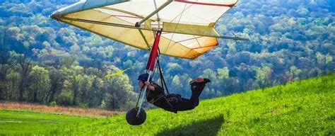 Hang Gliding: Rising Fawn, GA.Situated by Lookout Mountain, take off ...