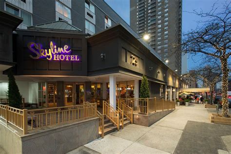 Skyline Hotel in New York, USA | Holidays from £654 pp | loveholidays