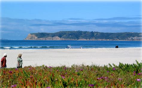 San Diego Beaches - The Perfect Setting for a Stroll