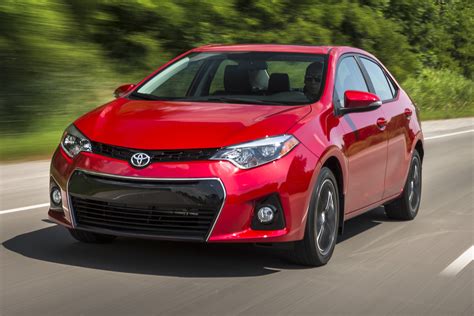 Toyota announces 2016 Corolla pricing, packages - Autos.ca