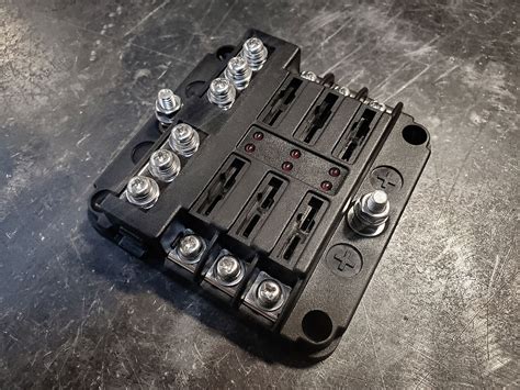 6-Way ATC Fuse Block With Negative Bus – American Adventure Lab