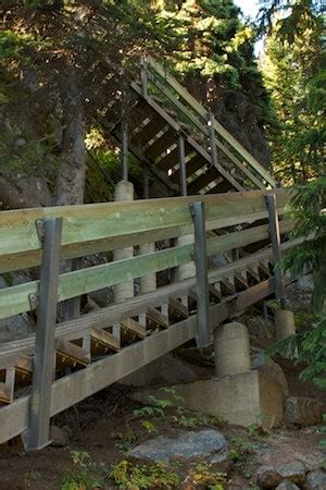 Lake Agnes Teahouse Hike | Get Inspired Everyday!