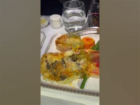 Book the Cook Lobster Thermidor Singapore Airlines Business Class meal - YouTube