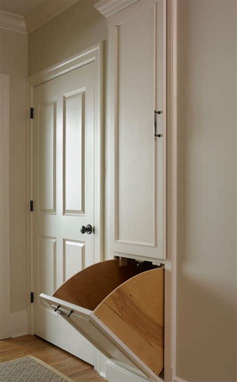 Why the Laundry Chute Has All But Disappeared From Our Homes | Apartment Therapy