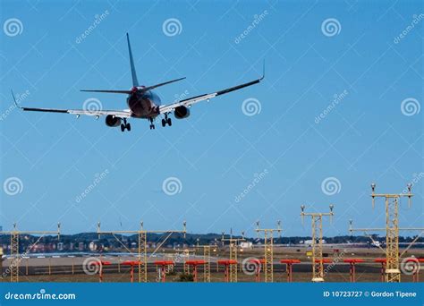 Boeing 737 in Crosswind Landing. Stock Image - Image of transport ...