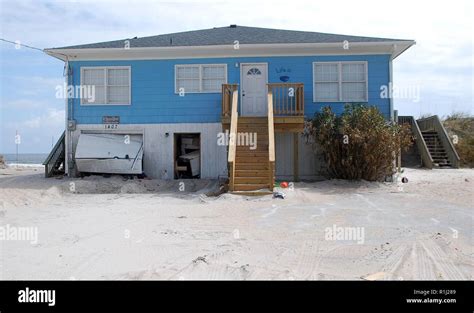 Hurricane Florence aftermath at Surf City, NC Stock Photo - Alamy