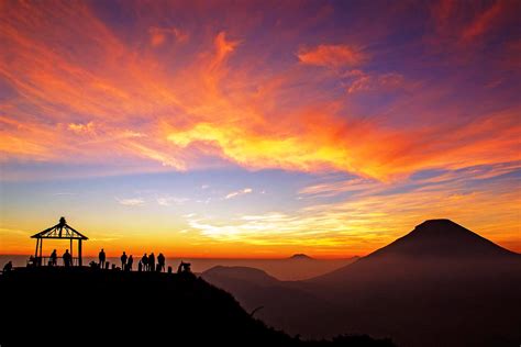 Borobudur and Dieng Plateau Tour Package - Hidden Place for Visit on Java