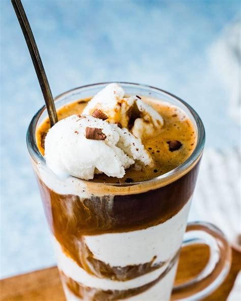 Affogato Recipe – A Couple Cooks