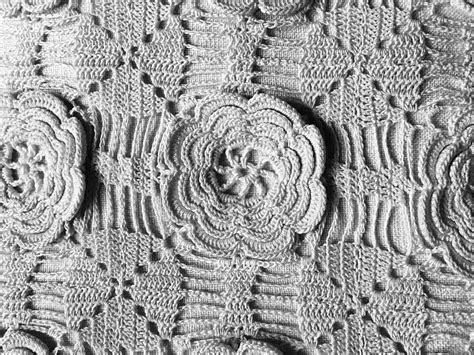 Free Two-Layer Irish Crochet Rose Pattern