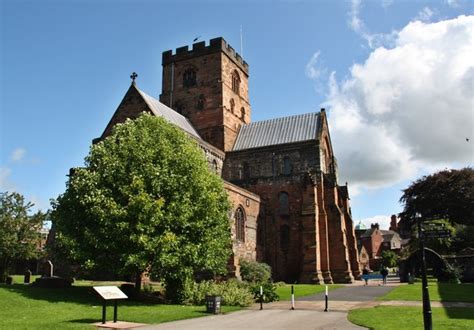 Carlisle Cathedral - Nomads Travel Guide