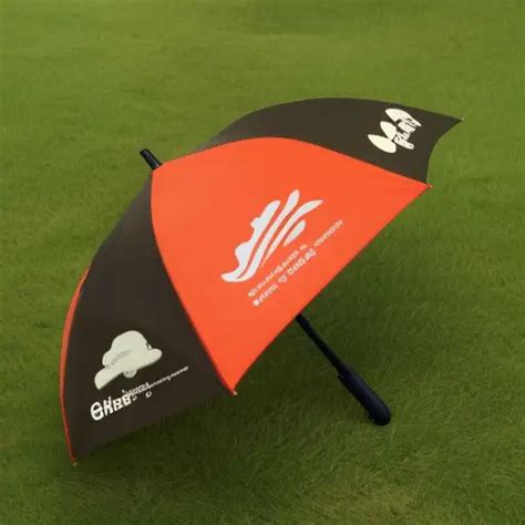 What Size Golf Umbrella Do I Need? Here’s A Quick Guide! - Champ Golf