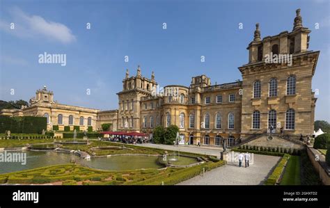 Blenheim Palace Gardens Stock Photo - Alamy