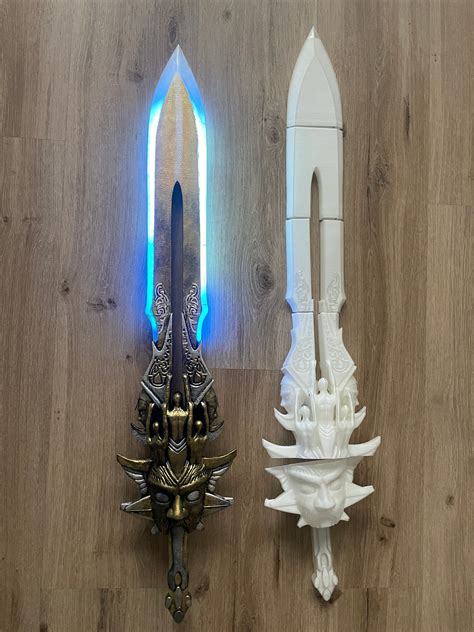 God of War 3 Blade of Olympus LED Glowing High Quality 1:1 Scale Cosplay Prop / Quick Response ...