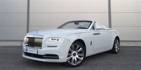 Rolls Royce Dawn - Car4Rent 2023