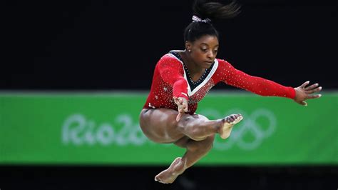 2016 Olympics Simone Biles Medals, Simone Biles Becomes Fourth Gymnast To Win 4 Gold Medals In ...