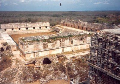 Uxmal tour - Photorena