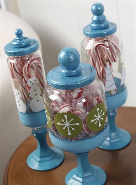 How to Make Christmas Apothecary Jars - DIY Candy