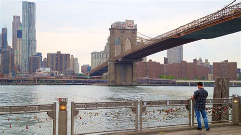 Brooklyn Heights Promenade, New York Vacation Rentals: house rentals ...