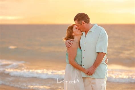 Maui Photographers Sunset Portrait Session | Love + Water Photography