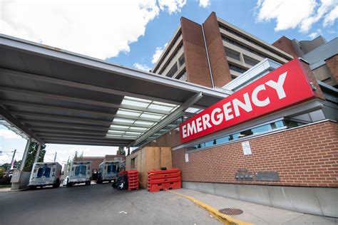 Montfort Hospital latest to temporarily close emergency department ...