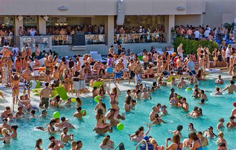 Las Vegas Pool Party Club: Las Vegas Pool Parties - Pool Party in Las Vegas