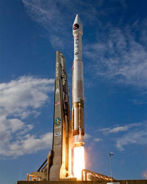 US Military Launches SBIRS GEO-2 Missile Defense Satellite (Photos) | Space