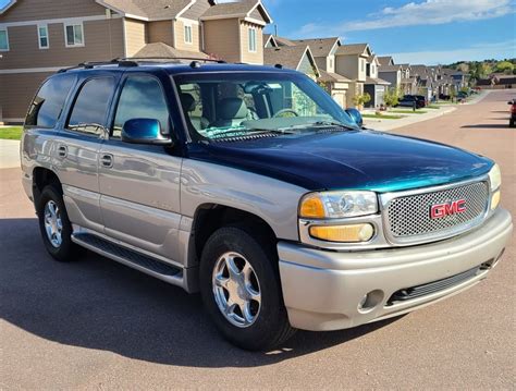 2005 GMC Yukon Denali – “Gwen” ‣ Colorado SUV Rentals