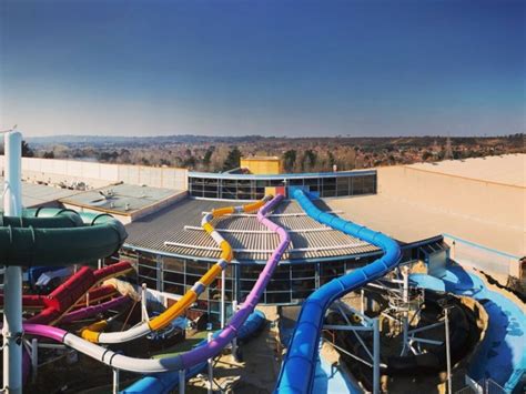 UK Waterparks | Attractions Near Me