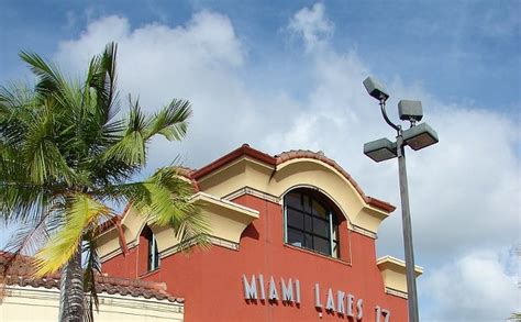 CMX Cinemas Miami Lakes 13 | Miami Lakes | Movie Theaters | Film