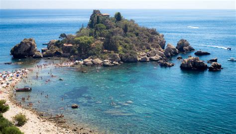 Isola Bella di Taormina: cosa vedere e come arrivare