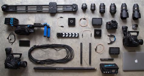 Photography Equipment For The Beginners - 10 Basic Pieces