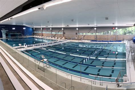 Arlington’s biggest pool is open - WTOP News