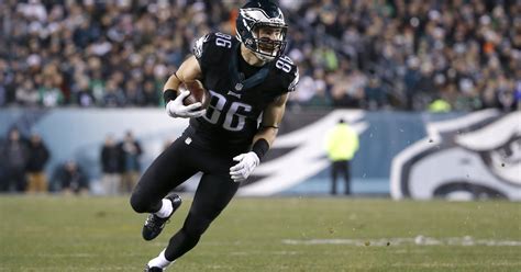 Eagles sign Zach Ertz to five-year contract extension | PhillyVoice