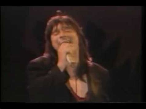 Journey "Open Arms" live in 1982 - YouTube