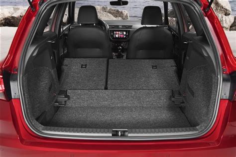 SEAT Arona (2021) Practicality, Boot Space & Dimensions | Parkers