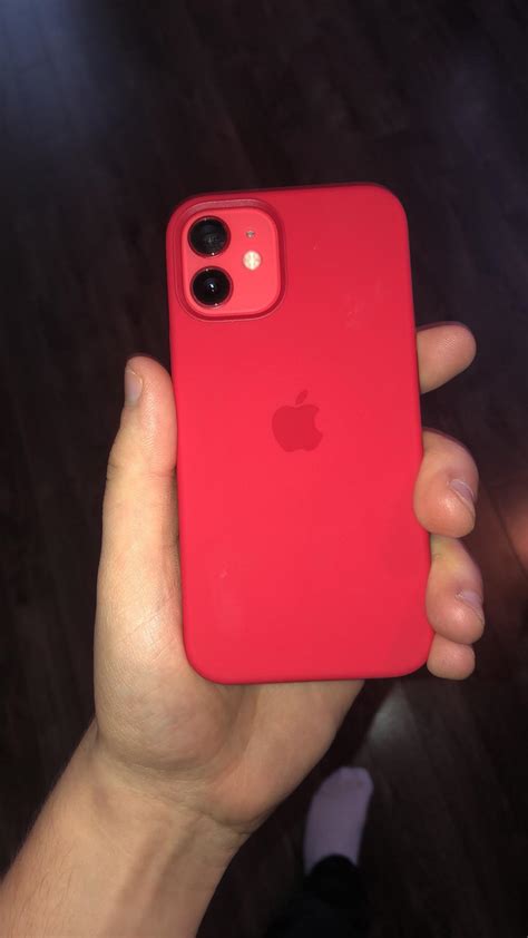 My new iphone 12 mini product red !:) : r/iPhone12Mini