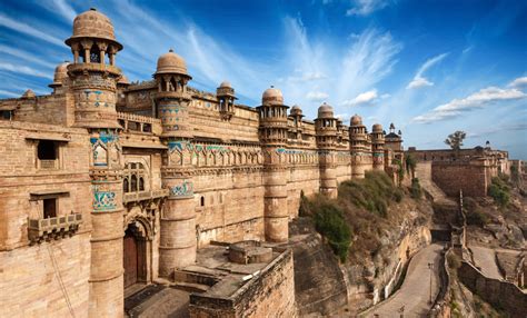 Facts about Gwalior Fort - History, Images, Light & Sound Show