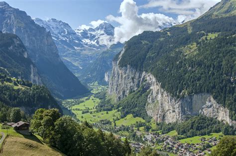 Lauterbrunnen Valley - Valley in Switzerland - Thousand Wonders