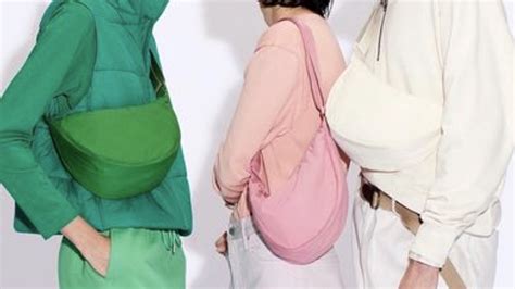 The Uniqlo Round Mini Shoulder Bag is Trending on TikTok | Glamour UK