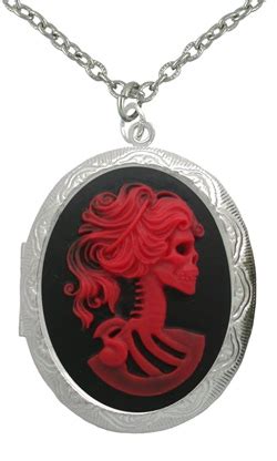 Beautifully Creepy Zombie Cameo Locket Pendant – Zombies.ws