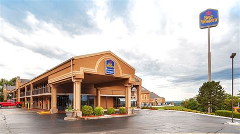 Book Best Western Coachlight, Rolla, Missouri - Hotels.com