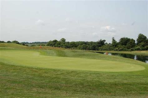 Luton Hoo Hotel, Golf, & Spa - Reviews & Course Info | GolfNow