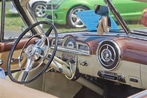 1951 Pontiac Chieftain Interior Editorial Stock Image - Image of walls ...