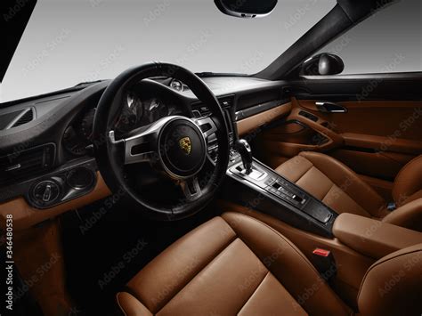 Porsche 911 Interior 2020 | Cabinets Matttroy