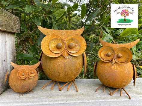 Rusty metal owls - garden ornament decor - small medium large - rust ...