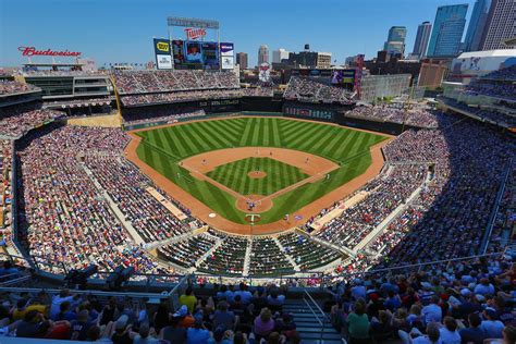 Touring Target Field - SBNation.com