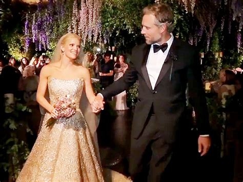 Jessica Simpson Walks Down the Aisle in Her Wedding Video : People.com