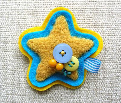 Feltia: Estrella afieltrada / Felted star